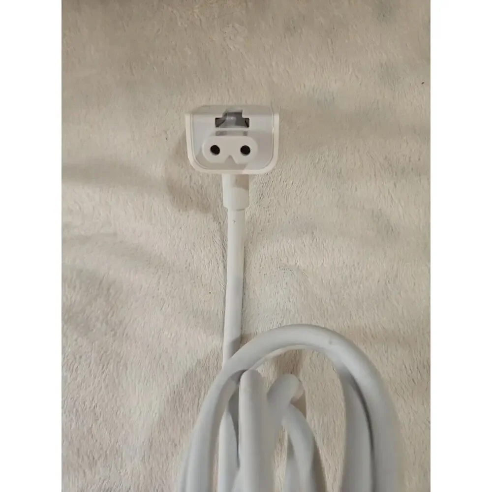 Apple 2.5A 125v Genuine Original Longwell E344534 6' AC Power Cord Cable